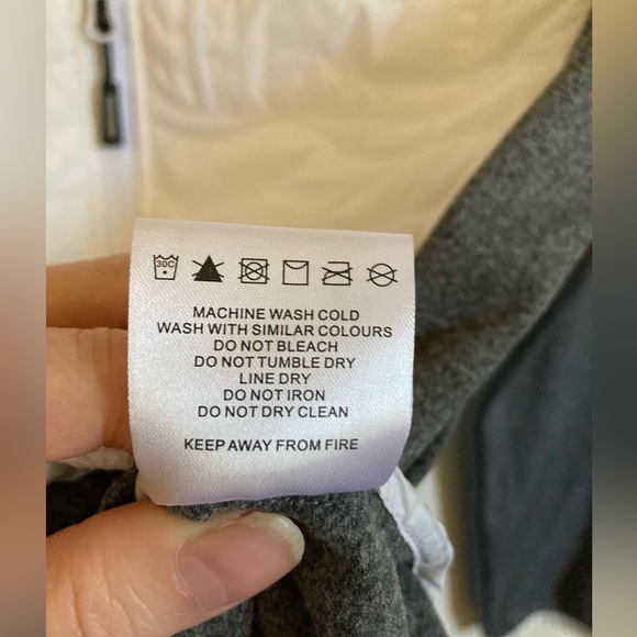 🌞Outdoor Ventures White Puffer with Gray Long Sleeve Lightweight Jacket #O - Picture 4 of 10